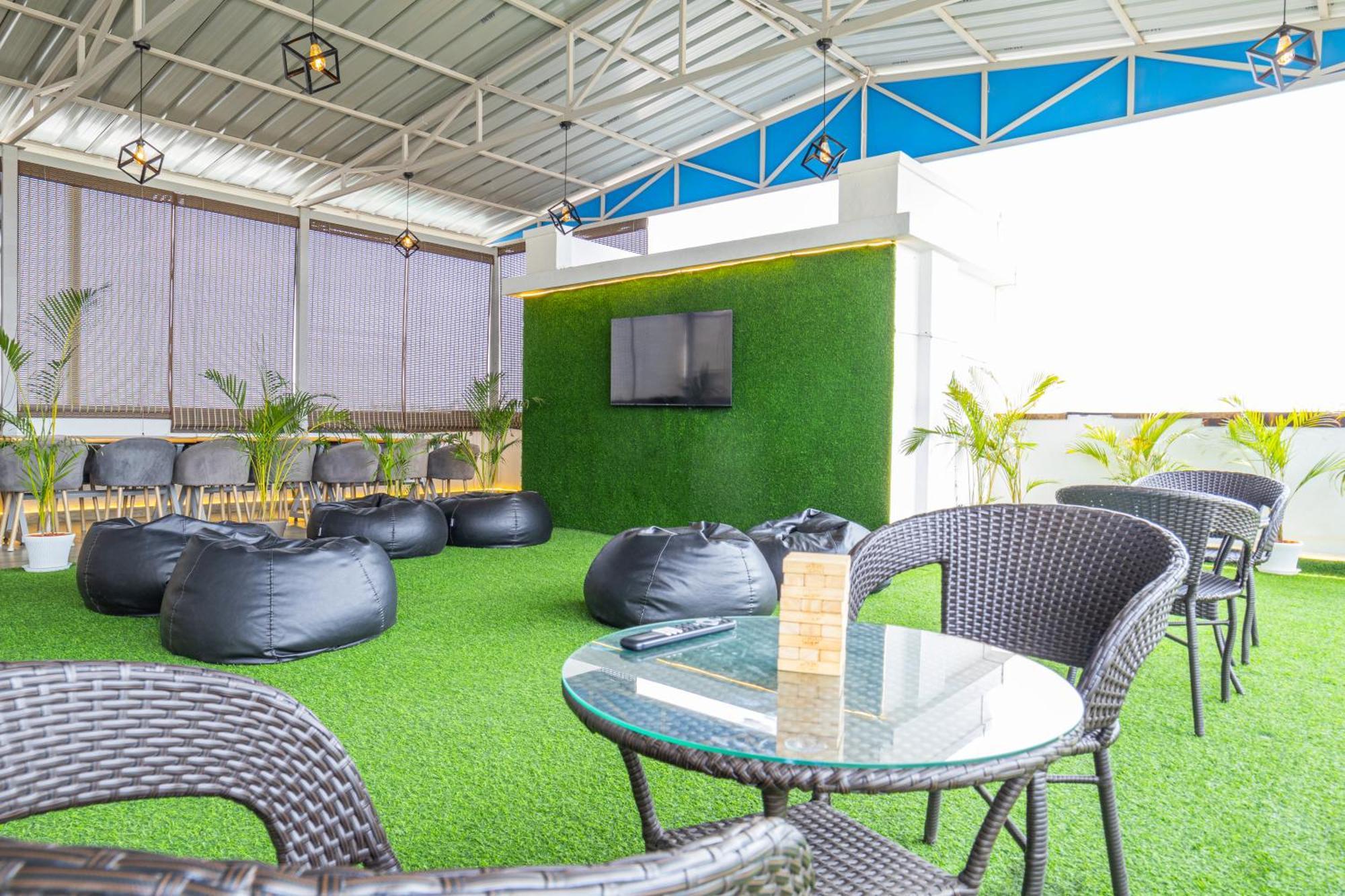 Housr Hsr 1 Studio Apartment Near Manipal Hospital Bangalore Buitenkant foto